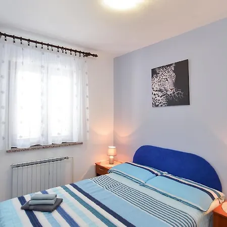 Für 4 Personen Ca 60 Qm In červar-porat, Istrien Istrische Riviera *