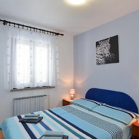 Für 4 Personen Ca 60 Qm In červar-porat, Istrien Istrische Riviera