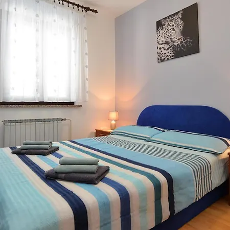 Apartamento Für 4 Personen Ca 60 Qm In červar-porat, Istrien Istrische Riviera *