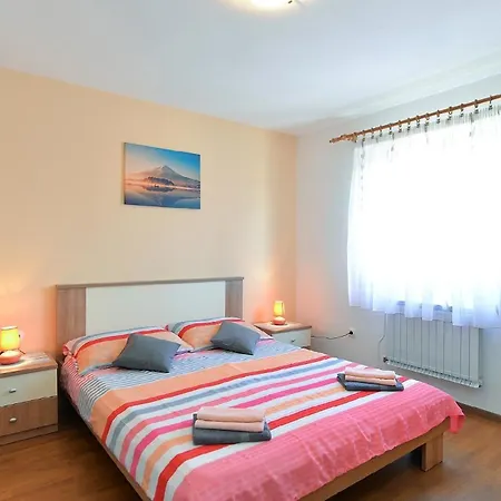 Für 4 Personen Ca 60 Qm In červar-porat, Istrien Istrische Riviera * Poreč